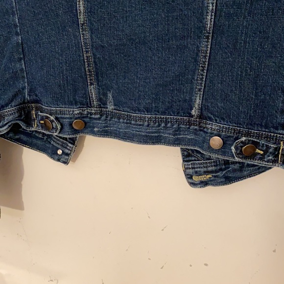 Forever 21 | 2.1 denim jacket size small - Picture 5 of 15
